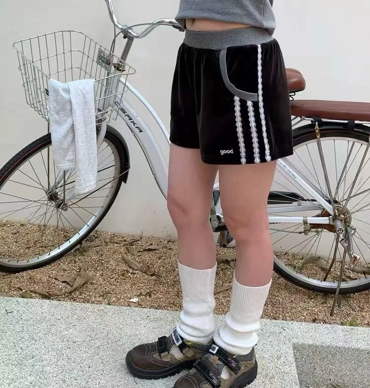 美好蕾丝花边条纹短裤