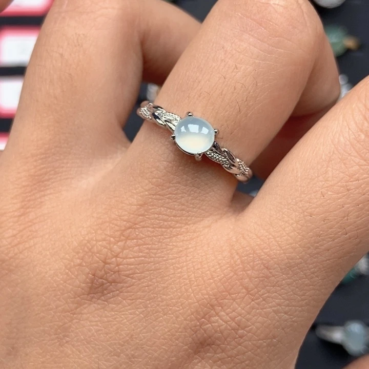 翡翠未镶嵌戒指戒指