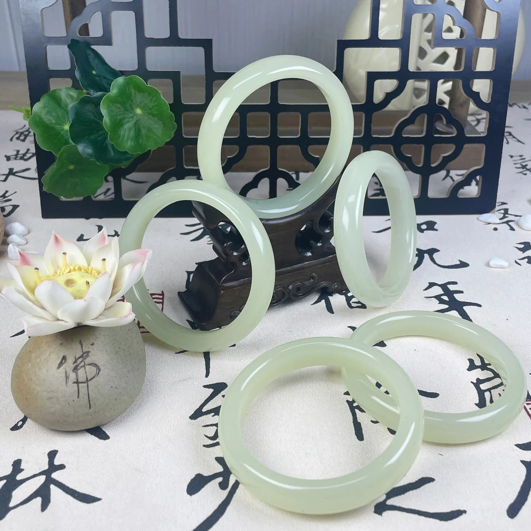 【门店爆款】新疆和田玉若羌黄口手镯