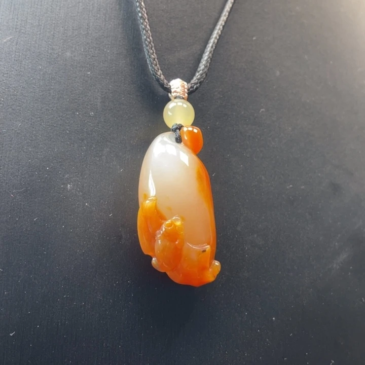 石英质玉（黄龙玉）合金挂件