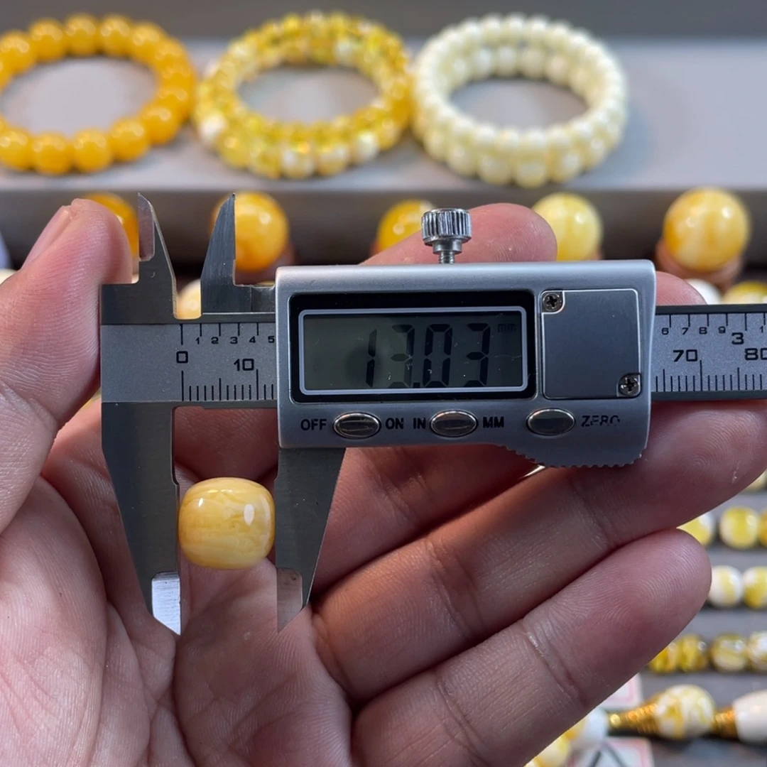 蜜蜡裸石未镶嵌心****?焦皮料橘底虎皮