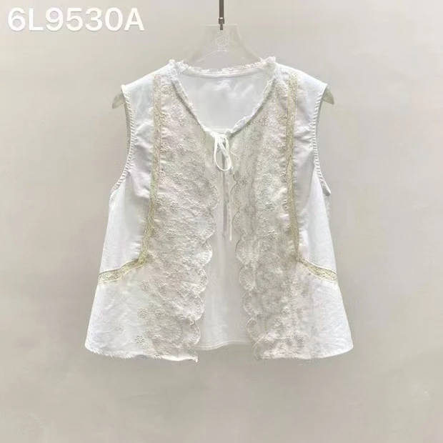 【BAI】夏新款无袖拼接蕾丝背心上衣9530A
