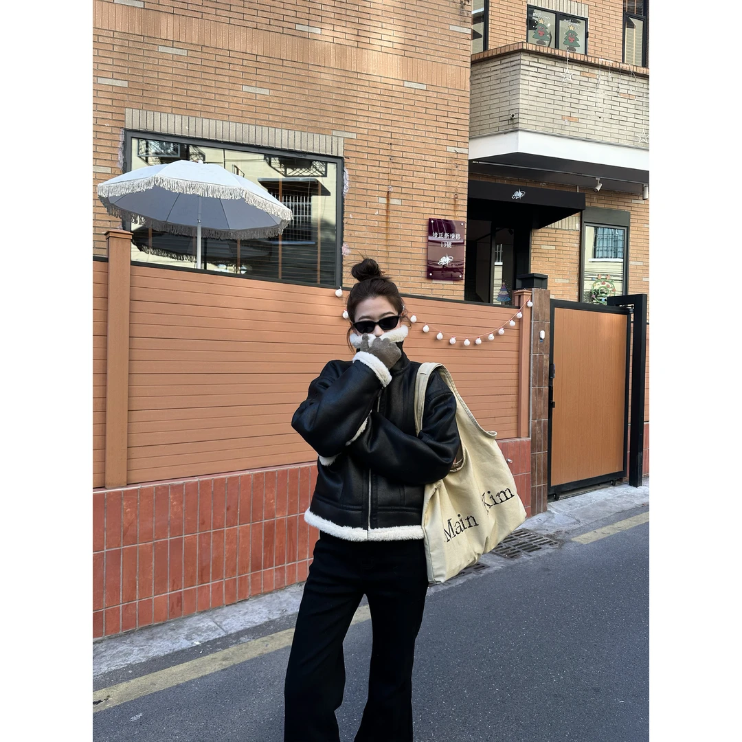 【Isabella】“彼得堡”甜酷机车服皮毛一体加绒外套W29187IS44