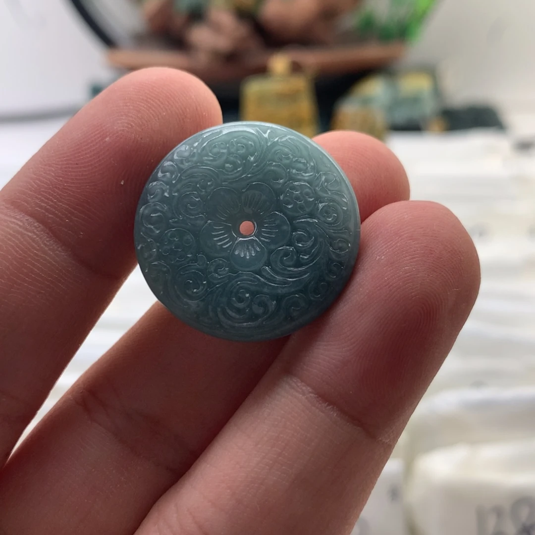 颈饰未镶嵌翡翠扣子