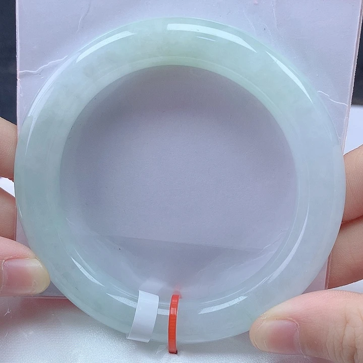 翡翠未镶嵌手镯57胖