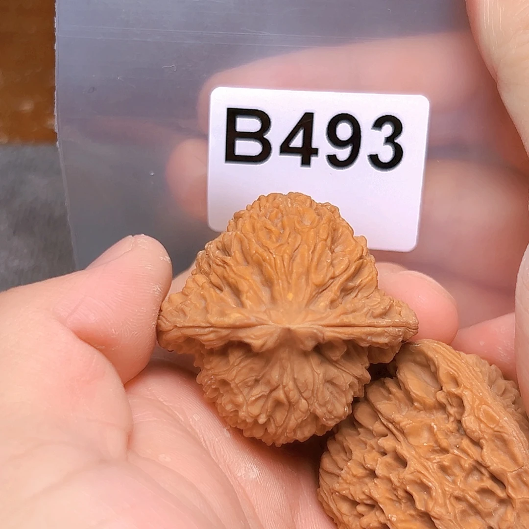 吊坠文玩核桃42➕南疆石。有黄