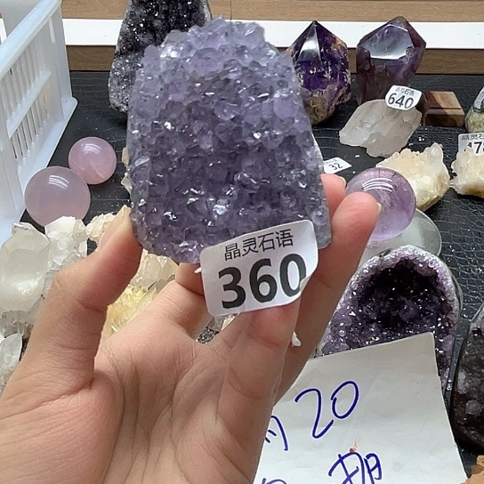 大型摆件（非配饰）未镶嵌水晶