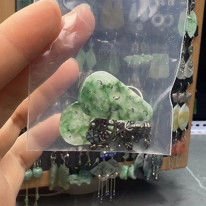 月****翡翠银S925镶嵌耳饰
