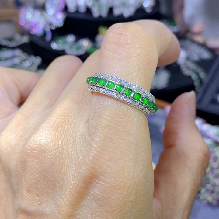 翡翠戒指银S925镶嵌彩**神天然翡翠