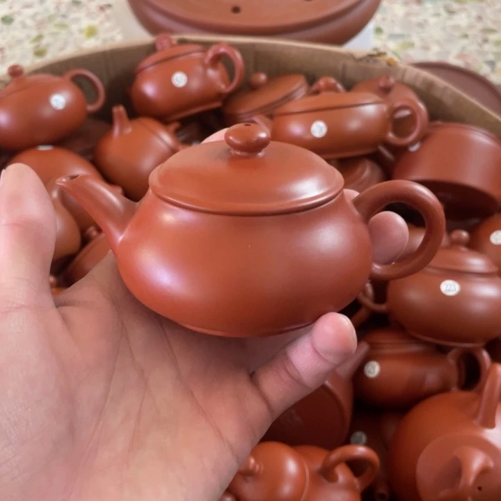 紫砂茶壶紫砂壶不是大师级别没有收藏价值扣细节勿拍