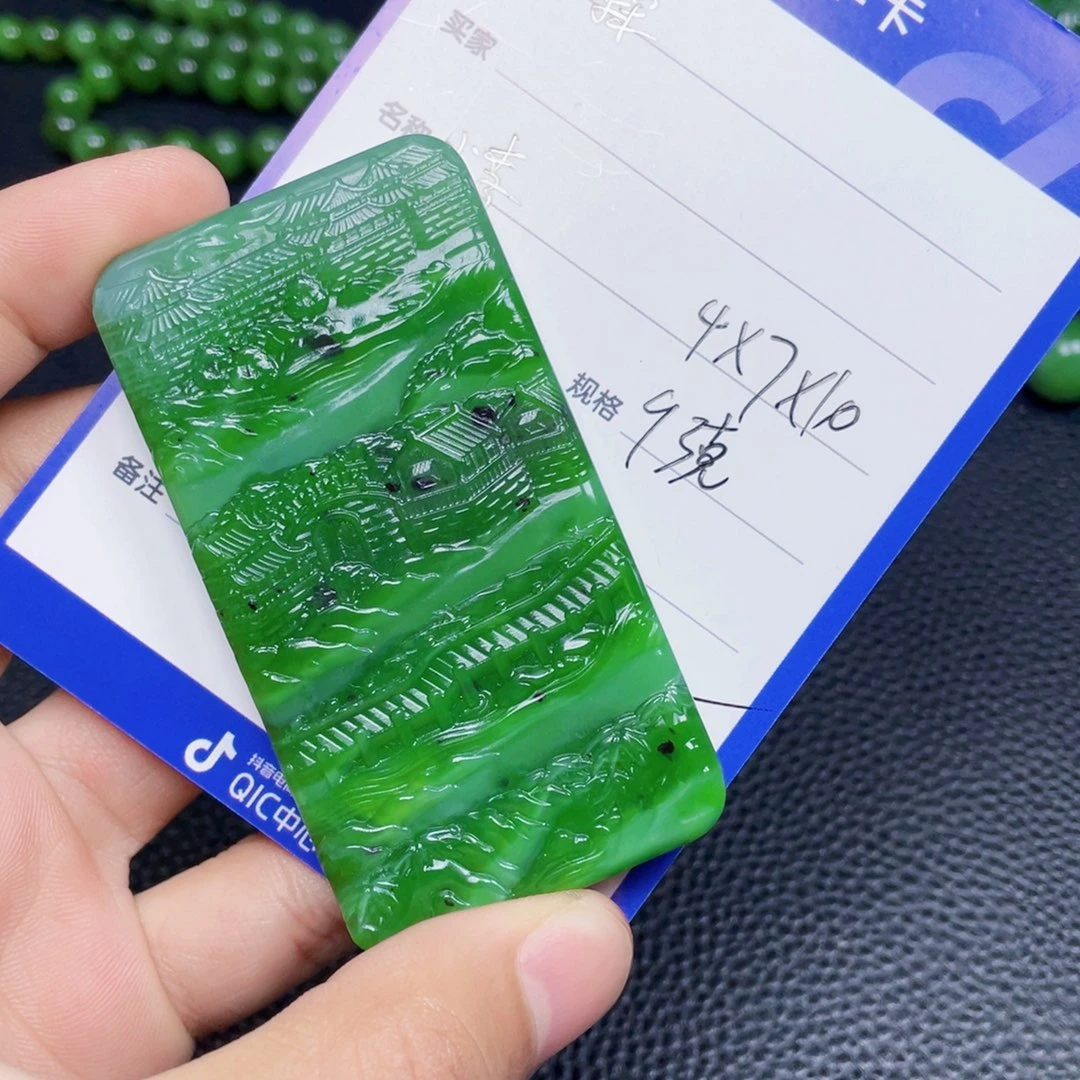 菠***哥和田玉未镶嵌颈饰