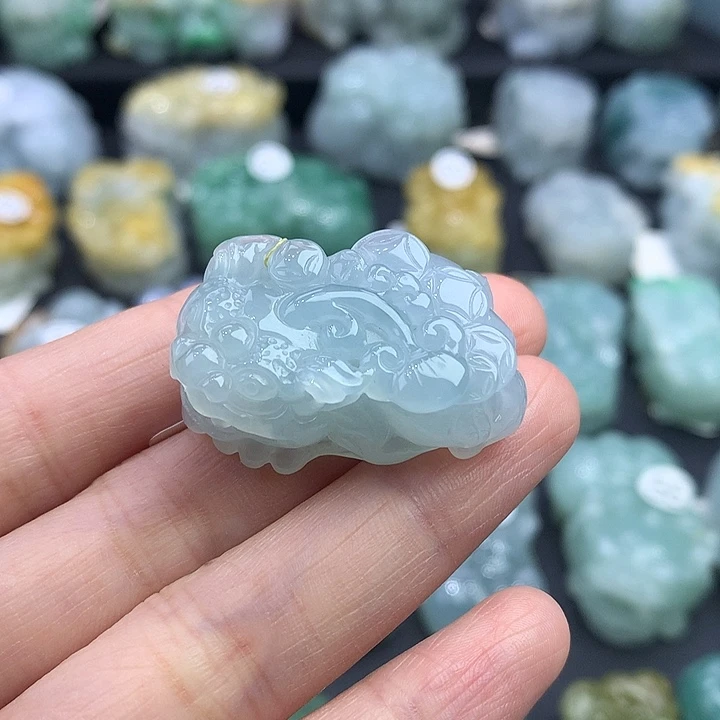 翡翠未镶嵌颈饰天然缅甸翡翠招财貔貅吊坠