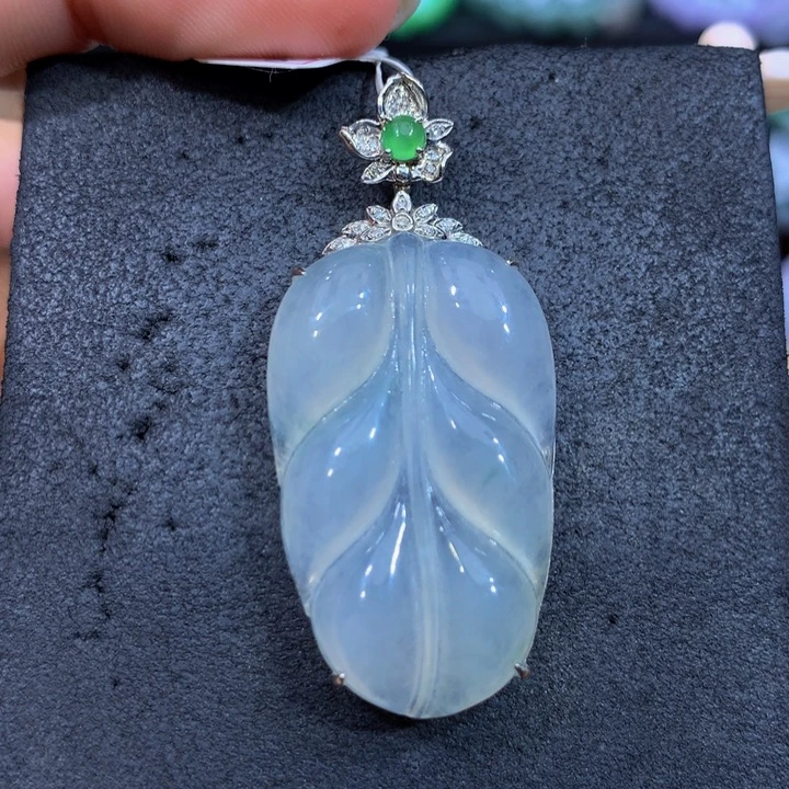 翡翠18K金镶嵌手链翡翠