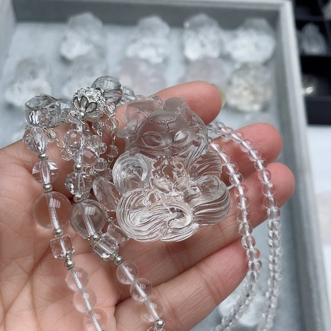 吊坠(不含链)未镶嵌水晶?
