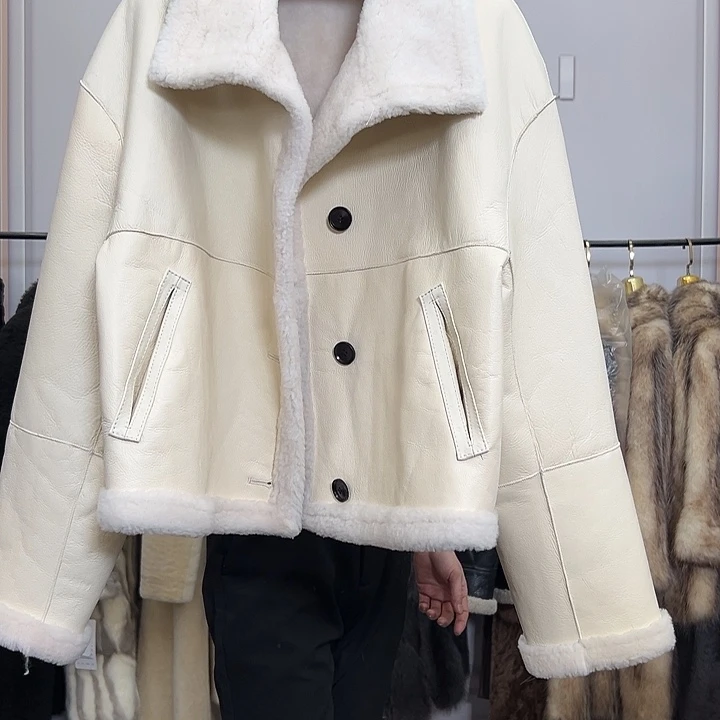 恒玖新款女装外套335