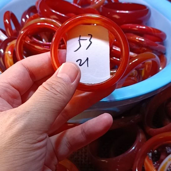 玛瑙/玉髓未镶嵌手镯