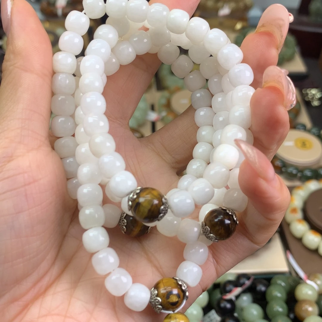 和田玉手链未镶嵌