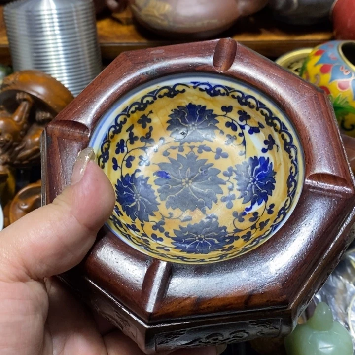 清***生紫檀木类端景台陶瓷艺术的发展和