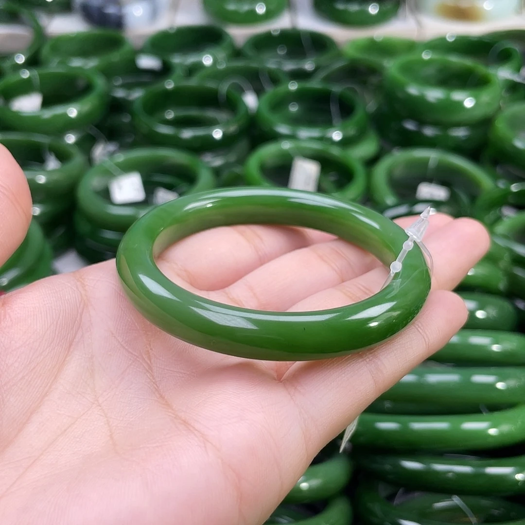 未镶嵌手镯和田玉（碧玉）