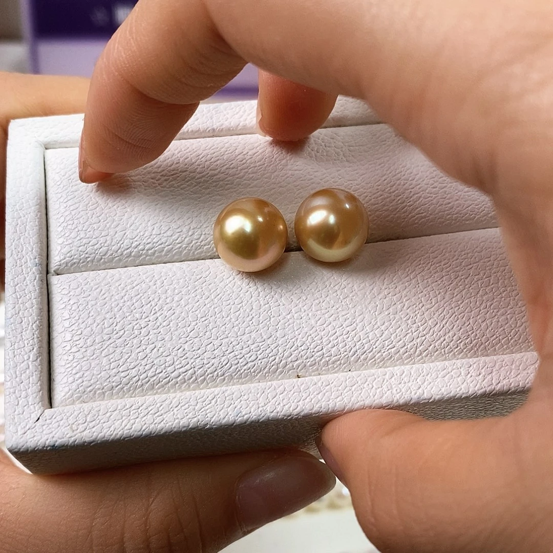 18K金镶嵌耳饰海水珍珠11-12mm南洋金珠耳钉（基本无暇）