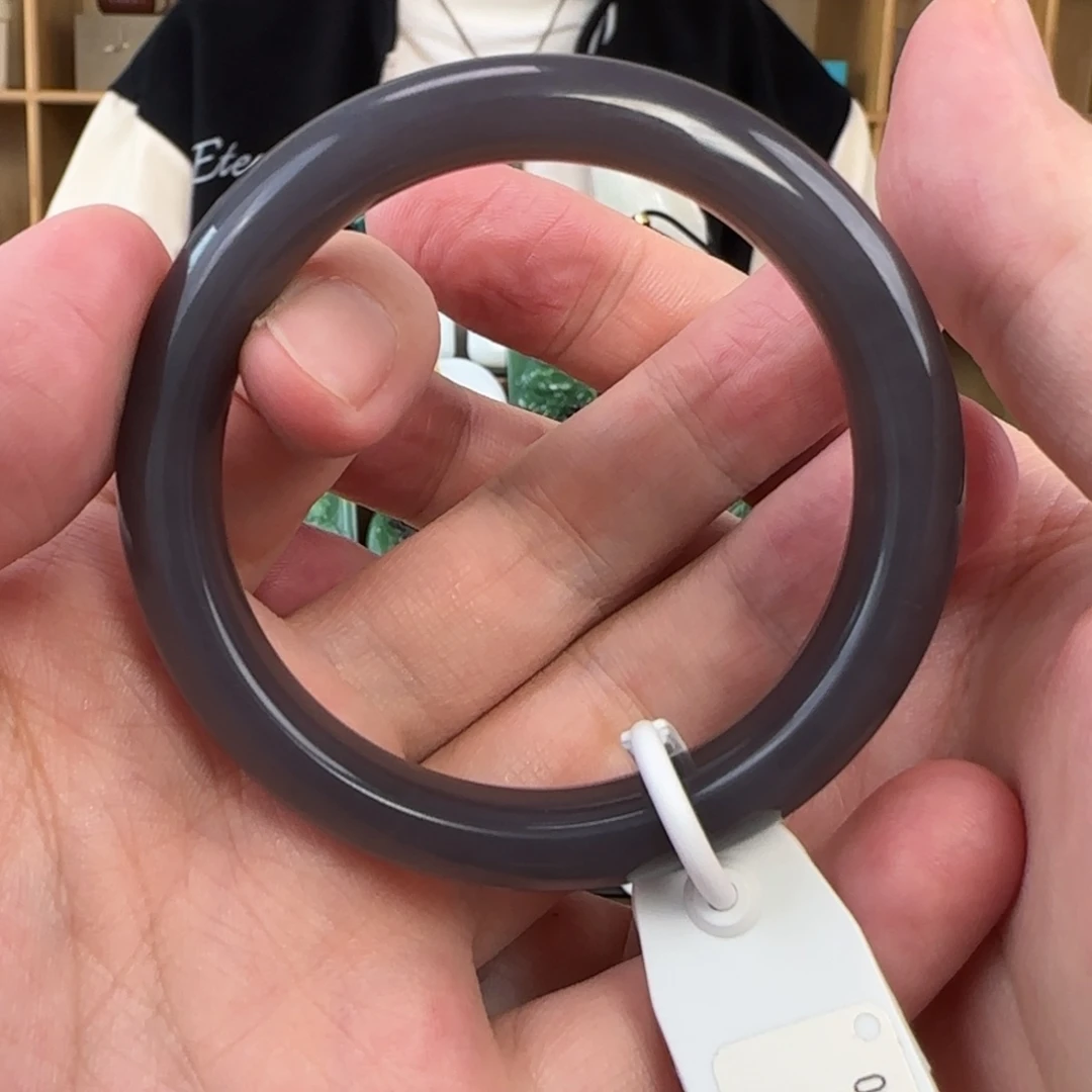 和田玉挂件未镶嵌镯子