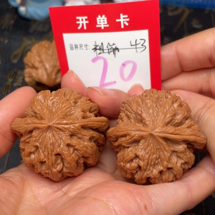 吊坠桃核文玩的好