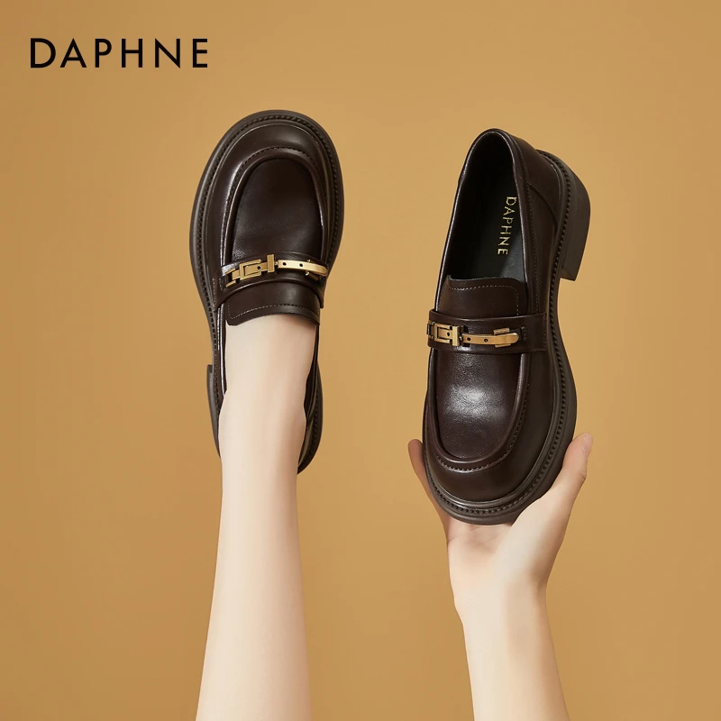 达芙妮一脚蹬小皮鞋女2025秋季新款复古乐福鞋软底增高英伦风单鞋
