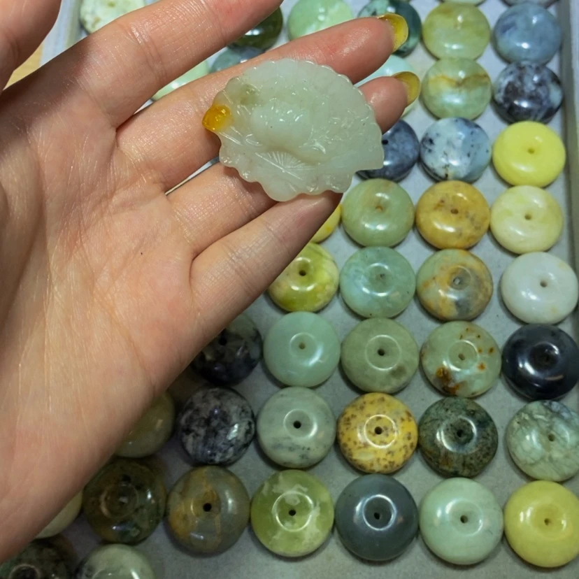 【闪购商品】蛇纹石玉未镶嵌其他979