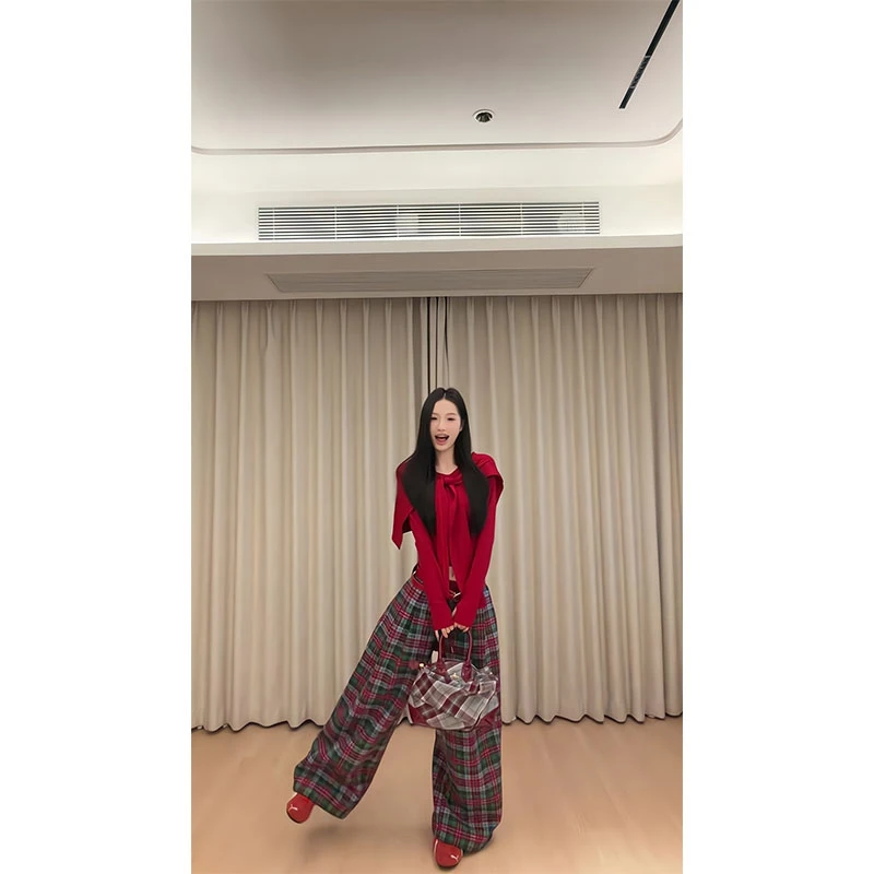 圣诞氛围感红色披肩长袖针织衫毛衣内搭打底衫上衣格纹休闲阔腿裤