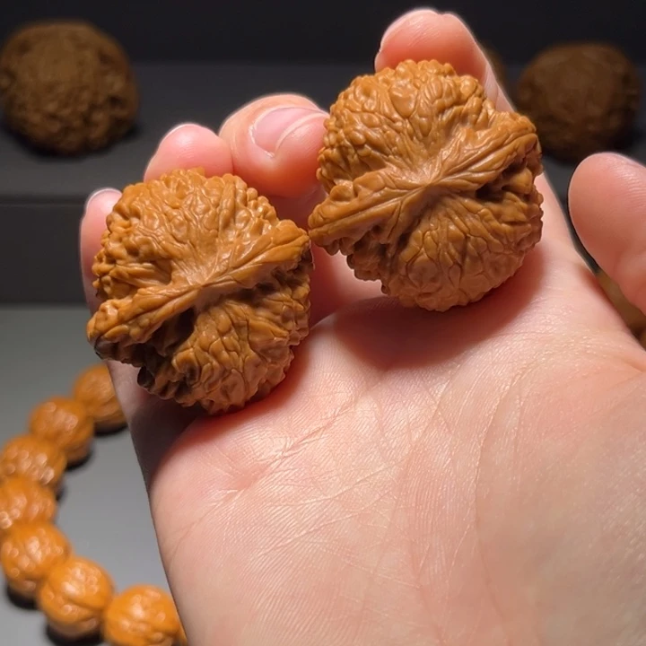 把件文玩核桃龙胆568