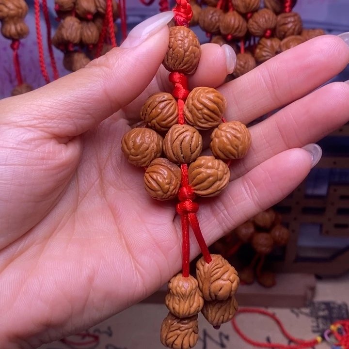 吊坠桃核龙纹桃枭