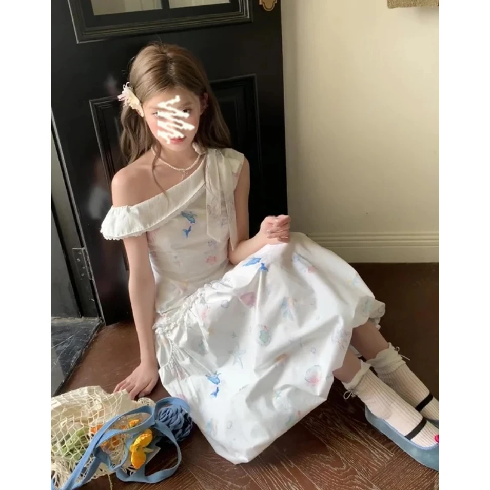 2025夏季新款女法式气质斜肩设计感碎花上衣百搭高腰显瘦半身裙