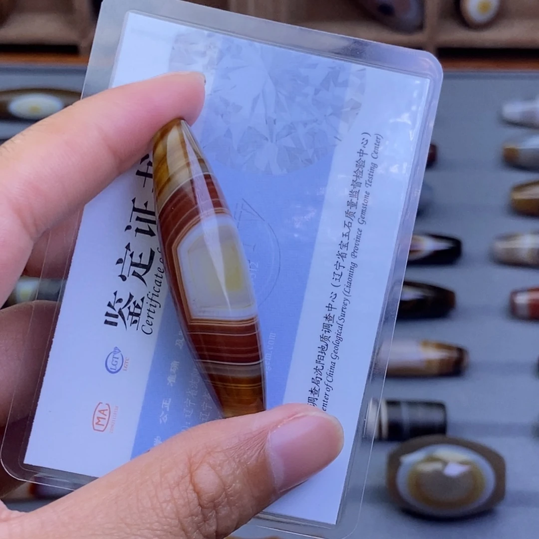 玛瑙/玉髓颈饰未镶嵌非**，