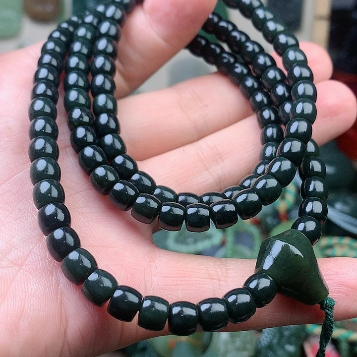 未镶嵌和田玉挂件陈*