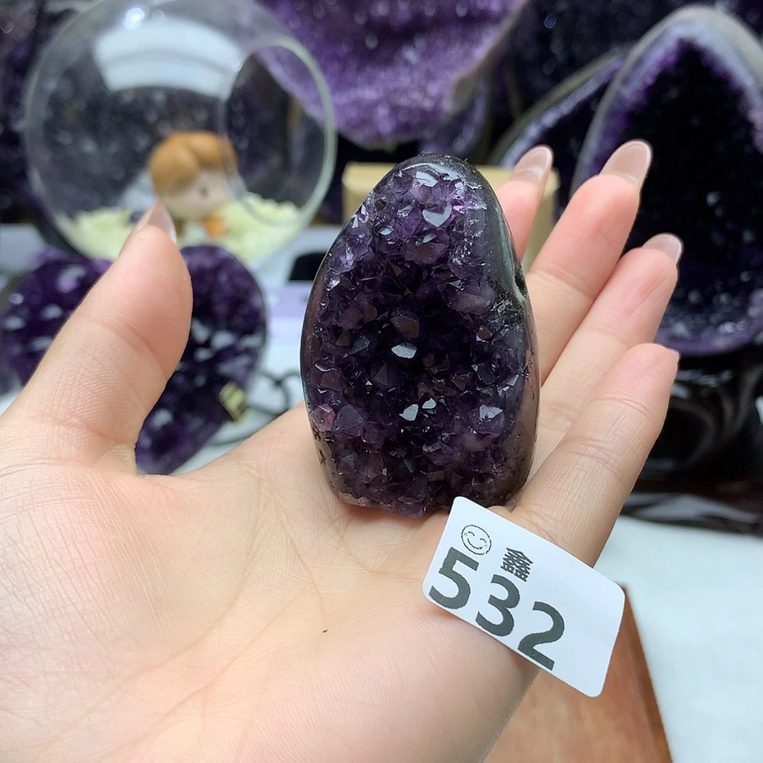 未镶嵌大型摆件（非配饰）水晶