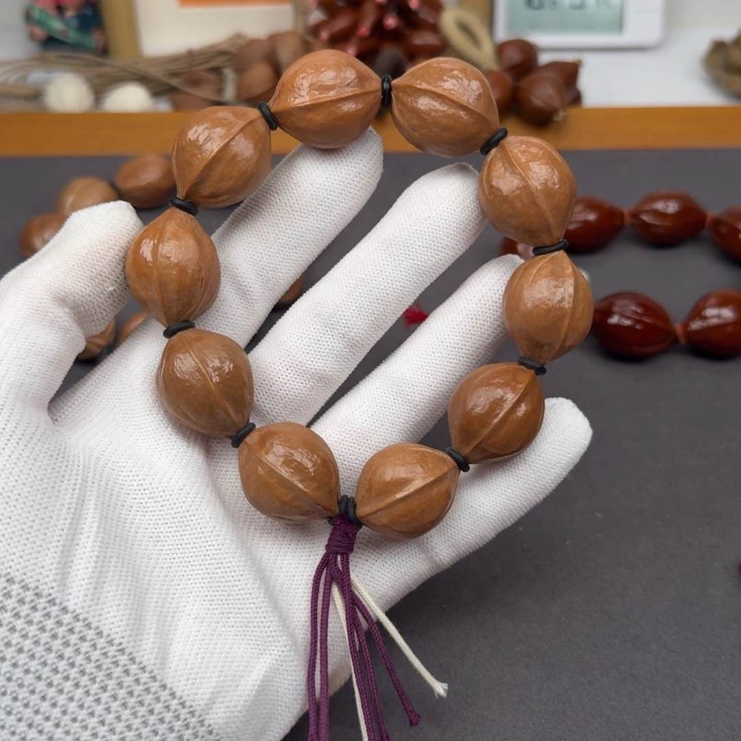 20*26精挑款梅林铁核手串