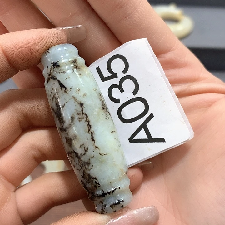 和田玉挂件未镶嵌义