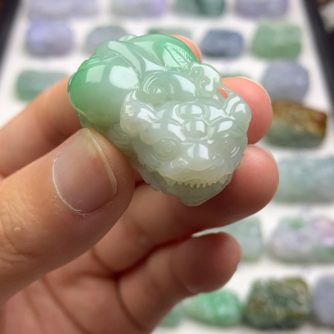 翡翠未镶嵌吊坠(不含链)天然缅甸翡翠貔貅吊坠