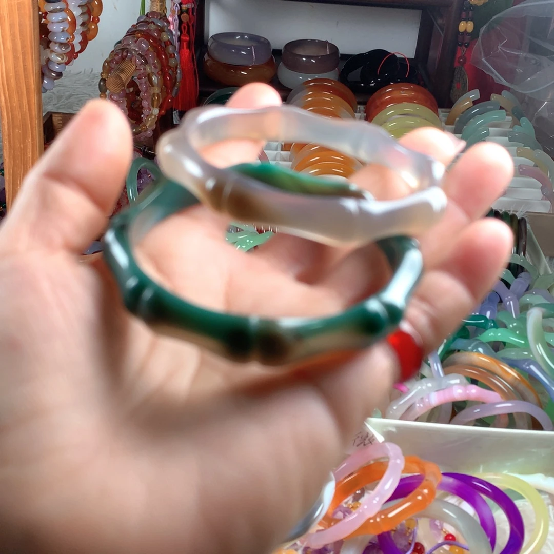 玛瑙/玉髓未镶嵌手镯