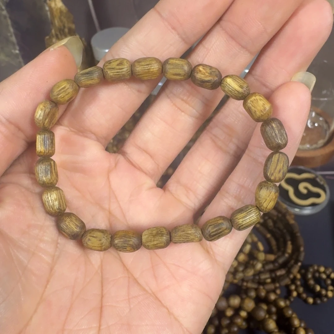 沉香碎屑沉香留疤奇楠沉香手链