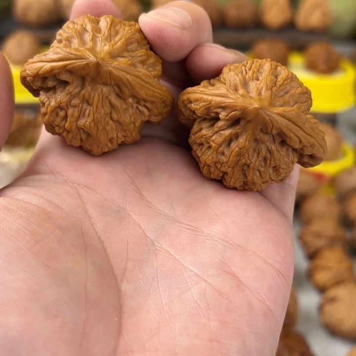 上***心吊坠文玩核桃44全品金公子