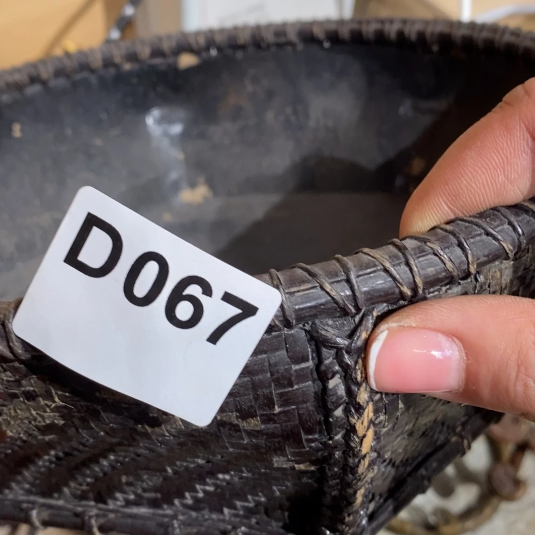 孟***。瓷片大吉大利万事如意