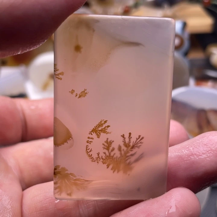 玛瑙/玉髓未镶嵌吊坠(不含链)