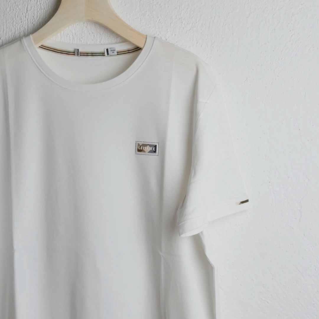 leisure短袖修身型夏季小清新通用T恤舒适时尚简约圆领运动印花