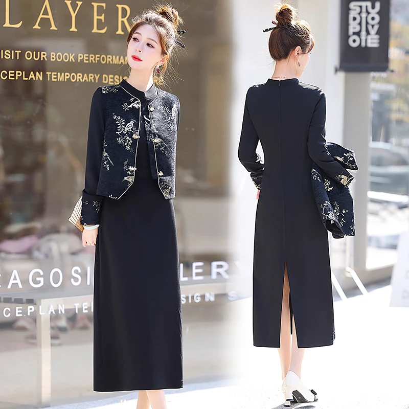 温婉大方衣服2025春装新款新中式G风盘扣复古马甲香风气质两件套