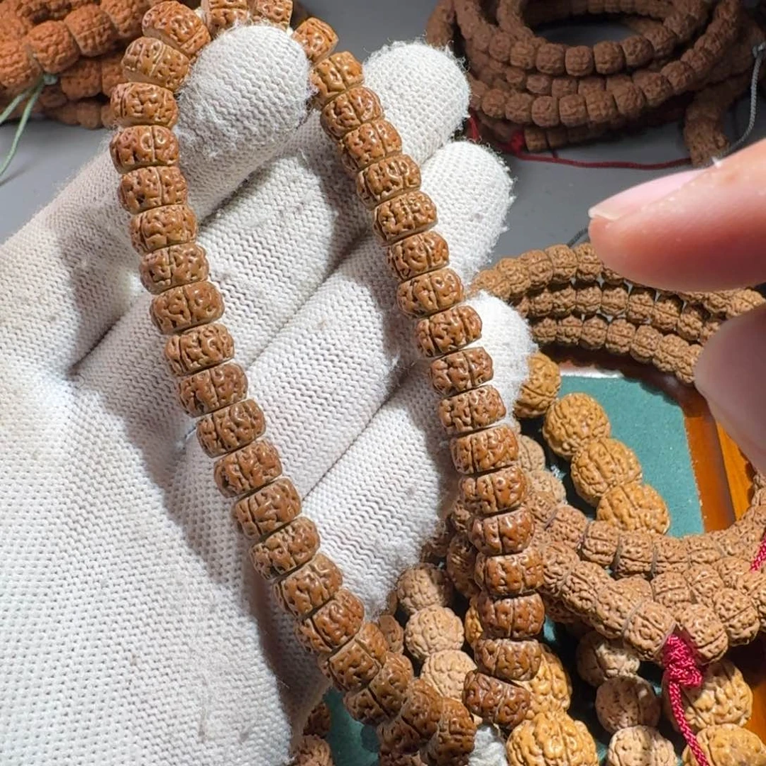 金刚菩提吊坠S****装老树王藏切