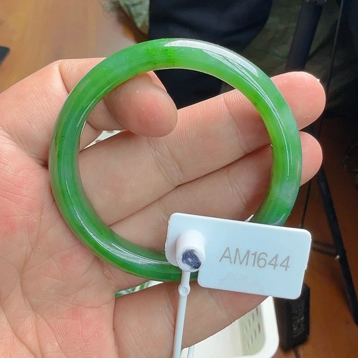 和田玉（碧玉）手镯未镶嵌52.5