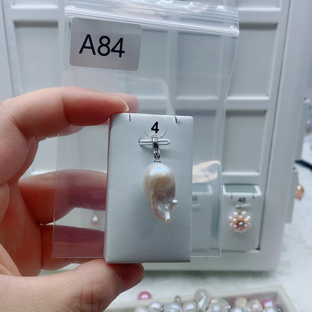 淡水珍珠吊坠(不含链)合金