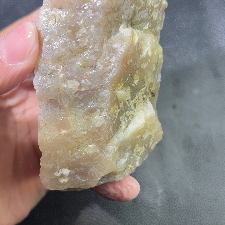 和田玉（糖玉）未镶嵌手镯