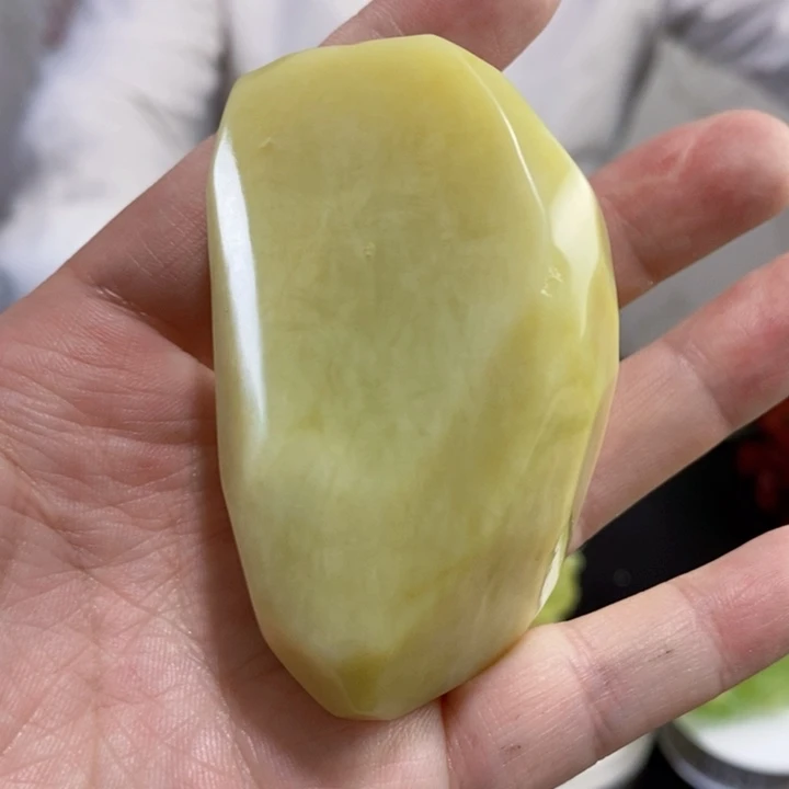 未镶嵌岫玉手把件